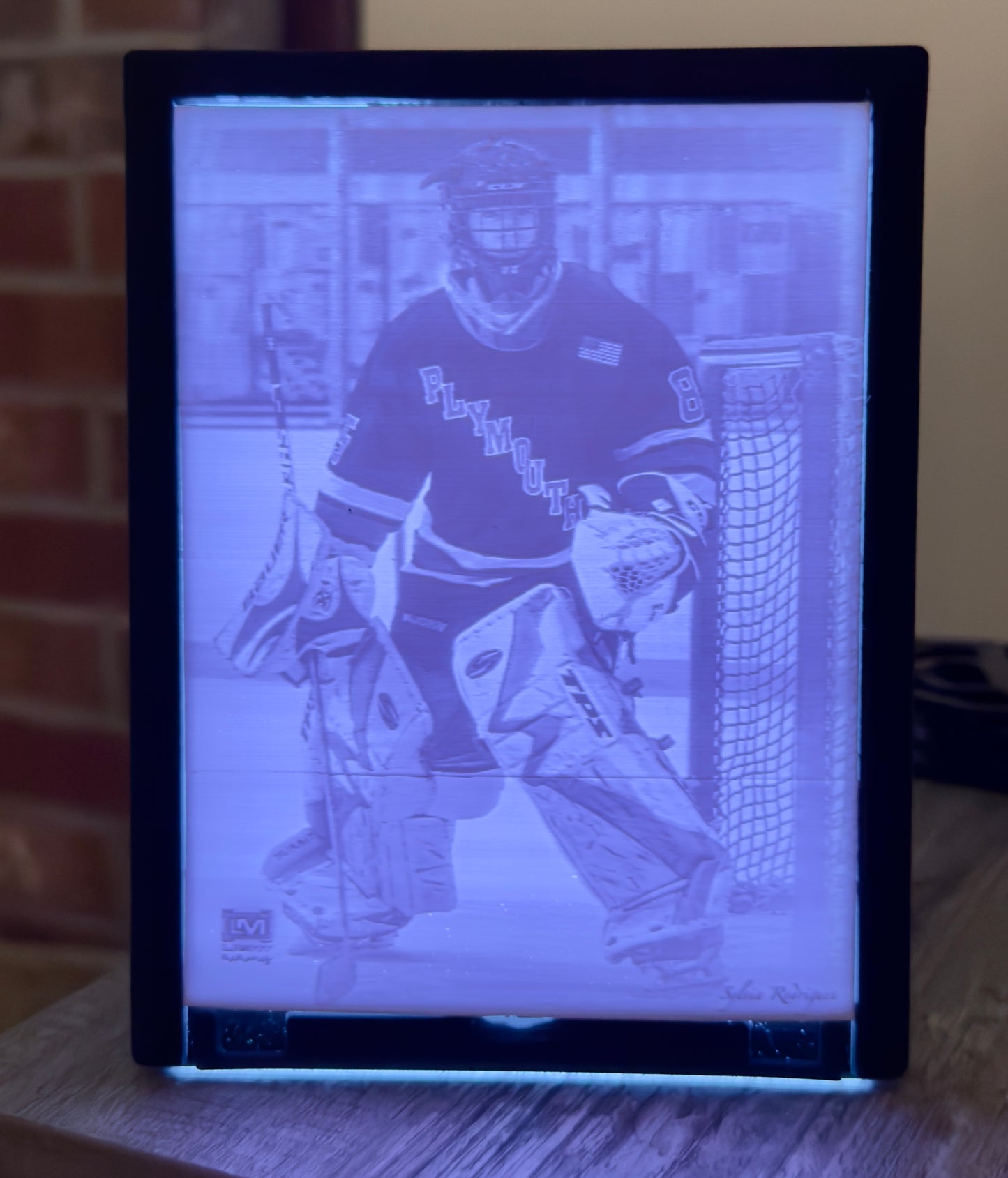 4x6" Framed Illuminated B&W Photo