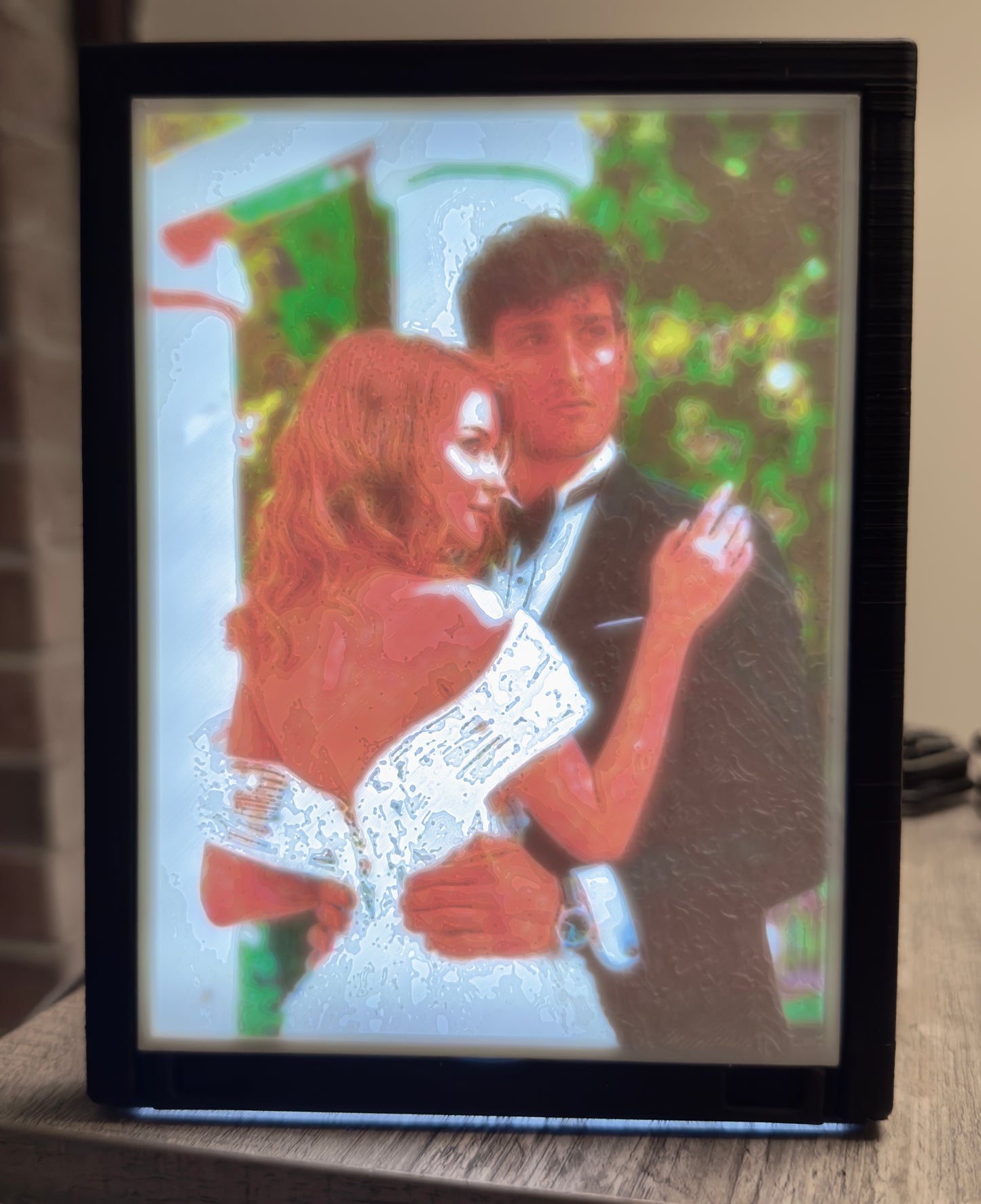 4x6" Framed Illuminated Color Photo